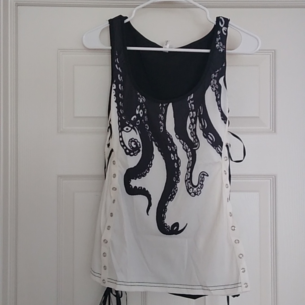 Octopus Tank XL